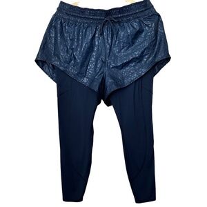 Athleta Rainier 2 in 1 Tight  Women's Size L  High Rise Water Repellent Workout